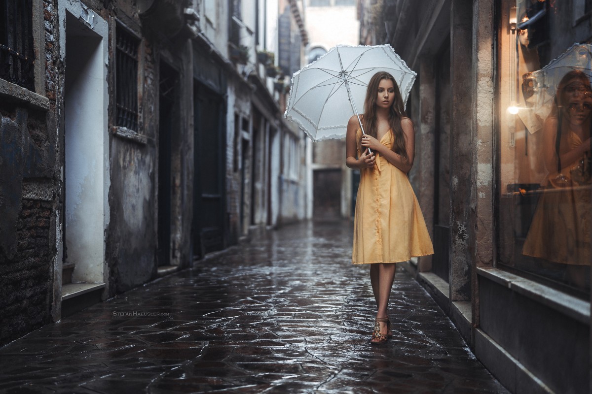Красивая Девушка Под Дождем Фото