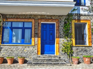 Rompecabezas «House with a blue door»