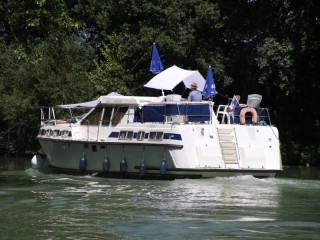 Слагалица «houseboat»