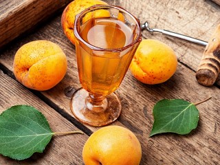 Пазл «Apricot drink»