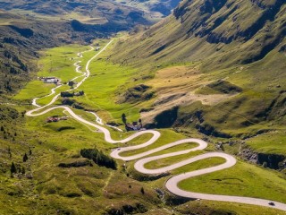 Jigsaw Puzzle «Alps road»