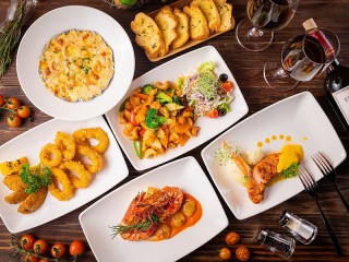 Пазл «Assorted dishes»