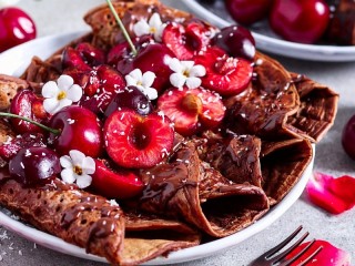 Jigsaw Puzzle «Pancakes with cherries»