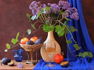 Слагалица «Bouquet with ivy and lilac»