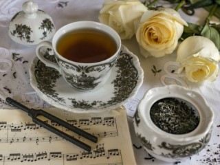 Rätsel «Tea still life»