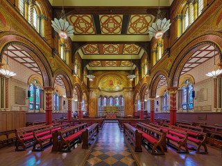 Jigsaw Puzzle «College chapel»