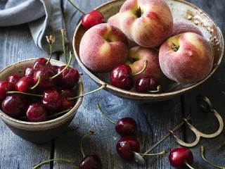 Puzzle «Cherries and peaches»