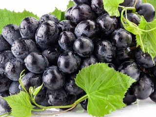 Bulmaca «Black grapes»