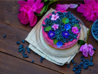 Jigsaw Puzzle «Cheesecake with berries»