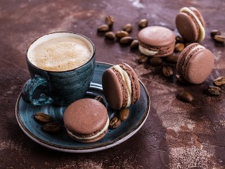 Zagadka «Coffee and macarons»