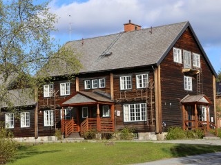 Zagadka «Wooden house»