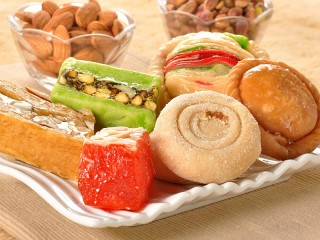 Zagadka «Dessert with almonds»