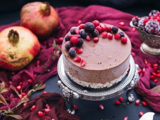 Zagadka «Dessert with berries»