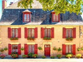 Jigsaw Puzzle «House in the village»