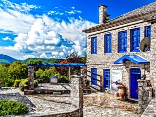 Jigsaw Puzzle «House in Zagoria»