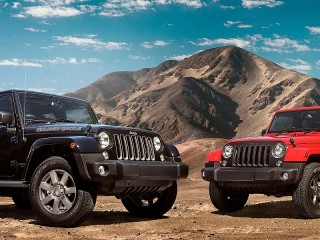 Пазл «Two jeeps»