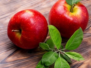 Jigsaw Puzzle «Two apples»