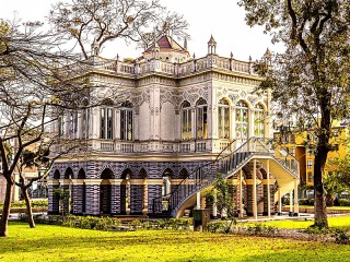 Jigsaw Puzzle «Palace in Lima, Peru»