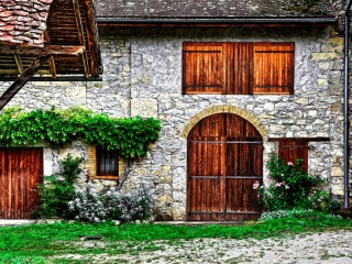 Bulmaca «Farm in Castelnau-la-Chapelle»