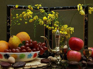 Jigsaw Puzzle «Fruits and frame»