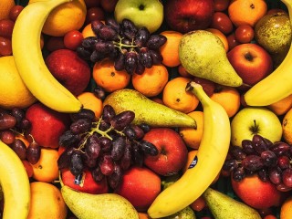 Jigsaw Puzzle «Fruits and grapes»