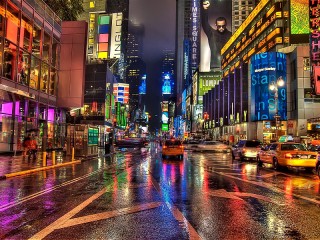 Jigsaw Puzzle «The city in neon»