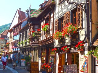 Quebra-cabeça «Town in Alsace»