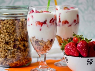 Quebra-cabeça «Granola with yogurt»