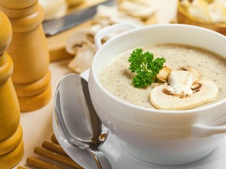 Rompecabezas «Mushroom soup with herbs»