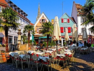 Puzzle «Cafe on the square»