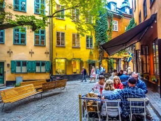 Jigsaw Puzzle «Cafe in Gamla Stan»