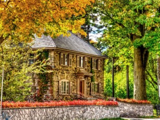 Puzzle «Stone house»