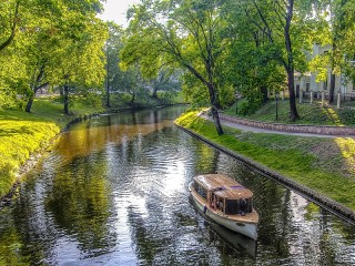 Quebra-cabeça «Canal in Riga»