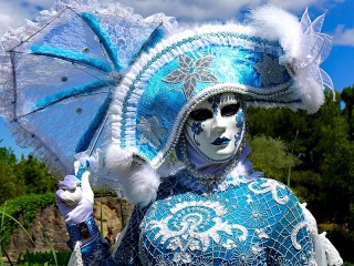 Jigsaw Puzzle «Carnival costume»
