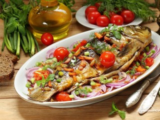 Jigsaw Puzzle «Carp with vegetables»