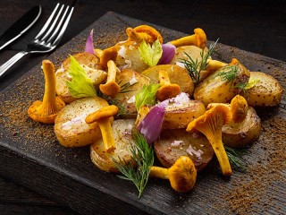 Quebra-cabeça «Potatoes with mushrooms»