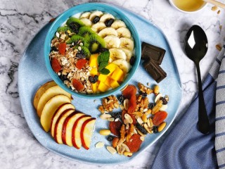 Quebra-cabeça «Porridge with fruits»