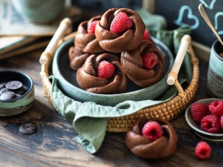 パズル «Cupcakes with raspberries»