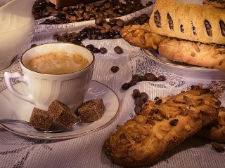 Jigsaw Puzzle «Coffee and pastries»
