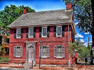 Jigsaw Puzzle «Colonial house»