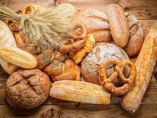 Jigsaw Puzzle «Ears and pastries»