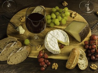 Пазл «Красное вино и сыр»