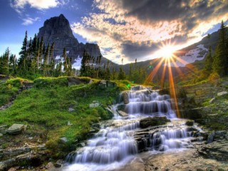 Slagalica «The beauty of the waterfall»