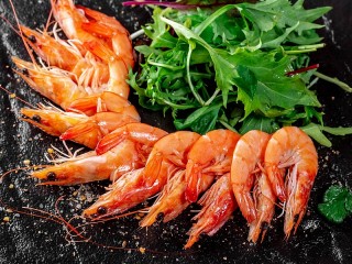 Jigsaw Puzzle «Shrimp and greens»