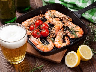 Jigsaw Puzzle «Shrimps for beer»