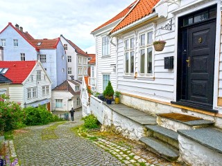 Quebra-cabeça «Steep street in Bergen»