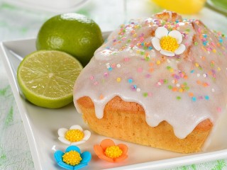 Jigsaw Puzzle «Cake and lime»