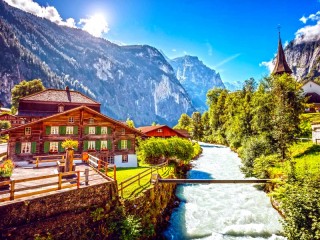 Jigsaw Puzzle «Resort in the mountains»