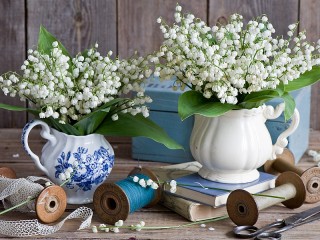 Jigsaw Puzzle «Lily-of-the-valley and threads»
