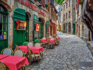 Jigsaw Puzzle «Summer cafe in Dinan»